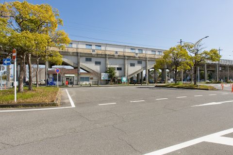 伊勢鉄道「鈴鹿」駅　自転車約7分（約1700m）